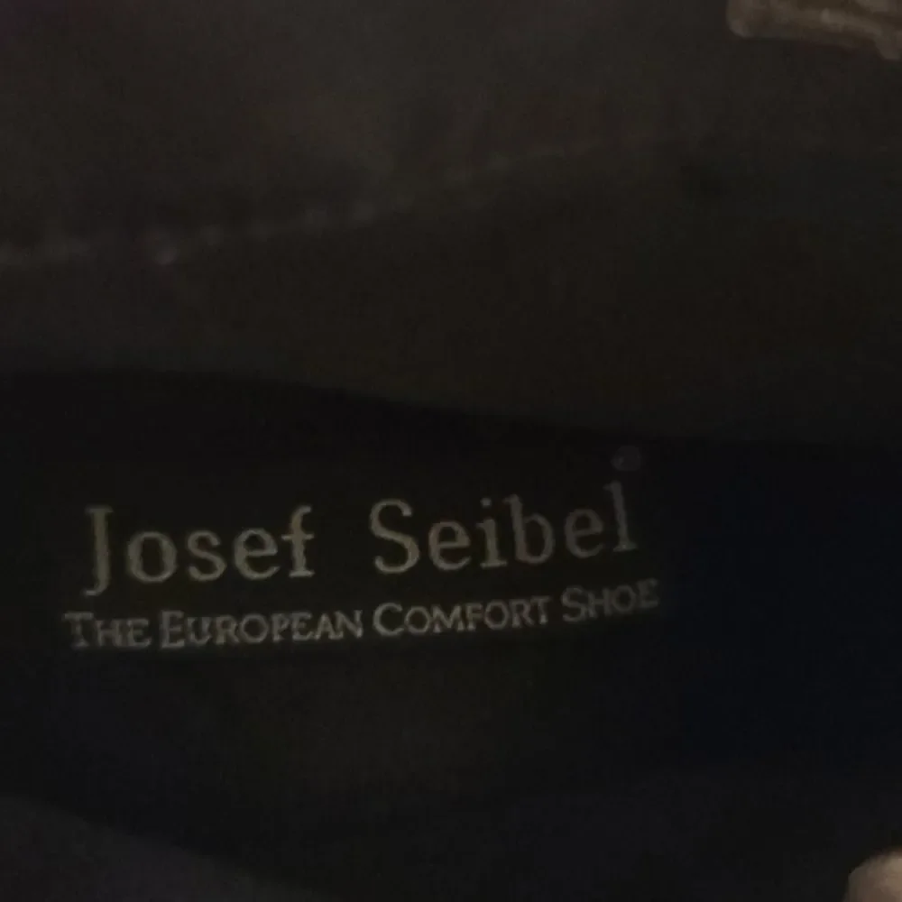 - Josef sibel‎ ankle boots size 37